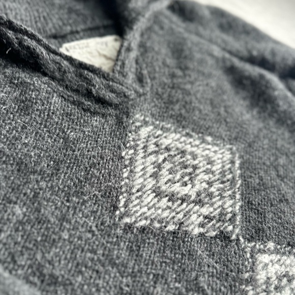 Andean Artisan Hand Made Hoodie L Alpaca Wool - Picture 3 of 12